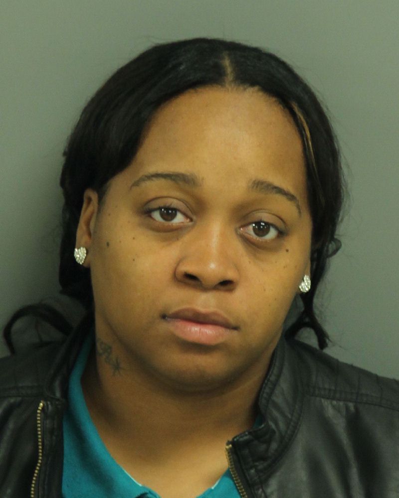 TIFFANY NICOLE GRIFFIS Fotos y informacion de registros de registros publicos del condado de Wake County NC