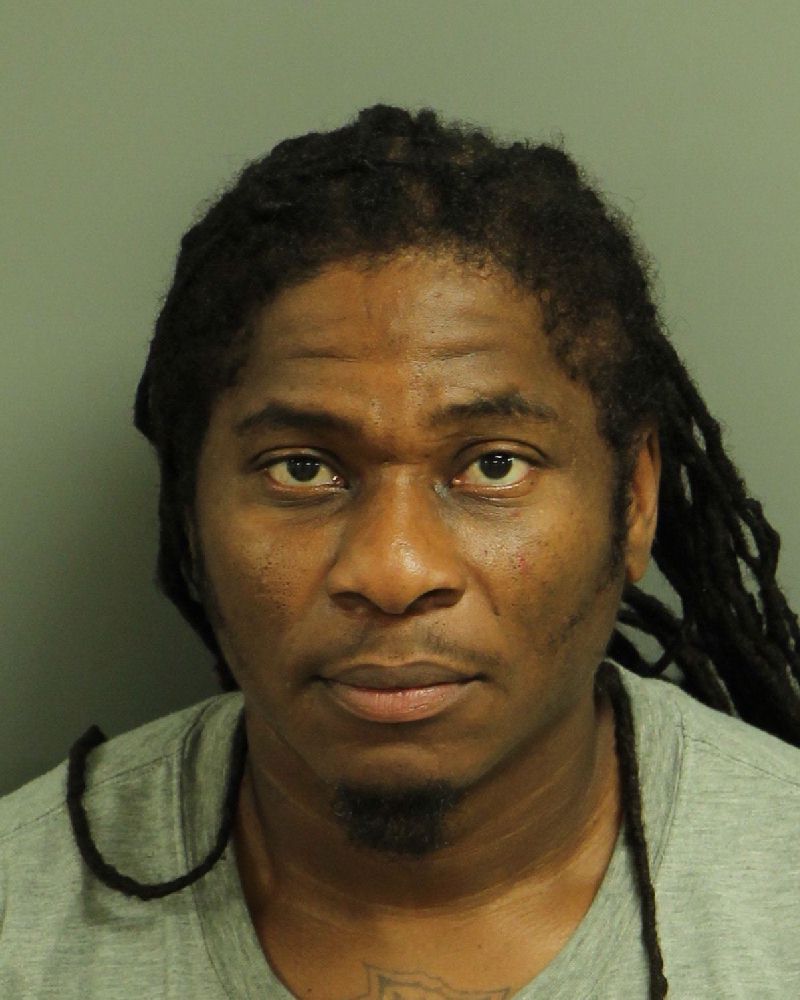 TRAVIS AHAMOND WILLIAMS Fotos y informacion de registros de registros publicos del condado de Wake County NC